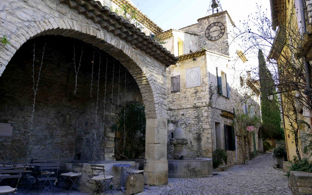 Visite du village médiéval de Séguret en Provence
